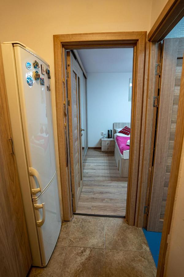D&O Meziad Appartement Timişoara Buitenkant foto